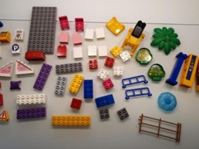 Konvolut Legosteine UNICO, DUPLO, MEGA BLOKS + Sondersteine - 1